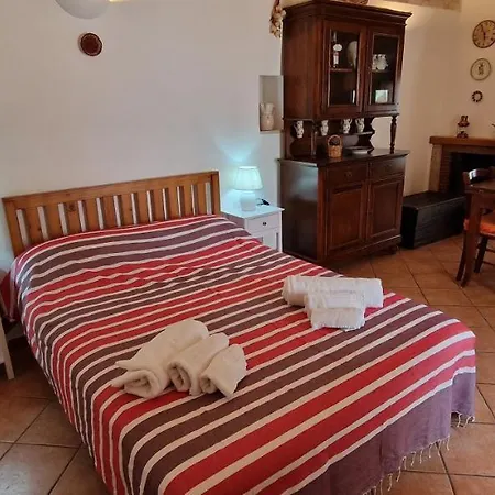 Sotto L'arco Tatil Evi *